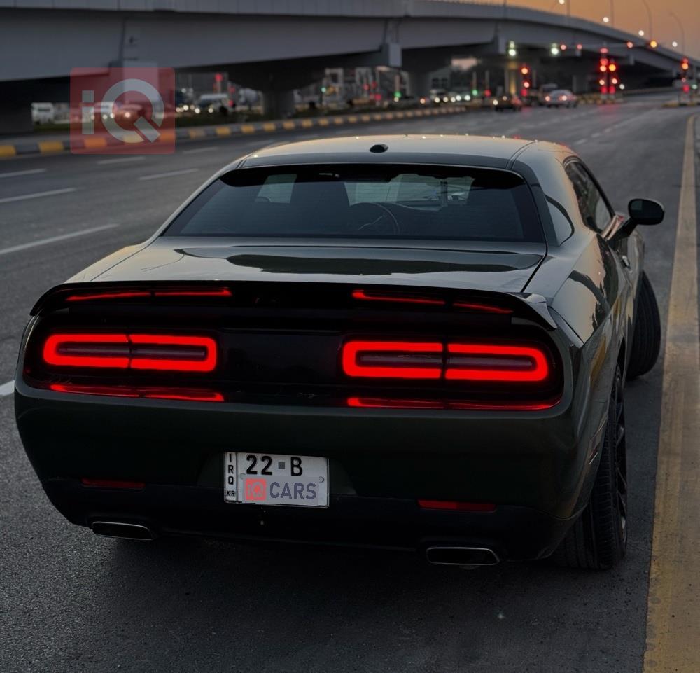 Dodge Challenger